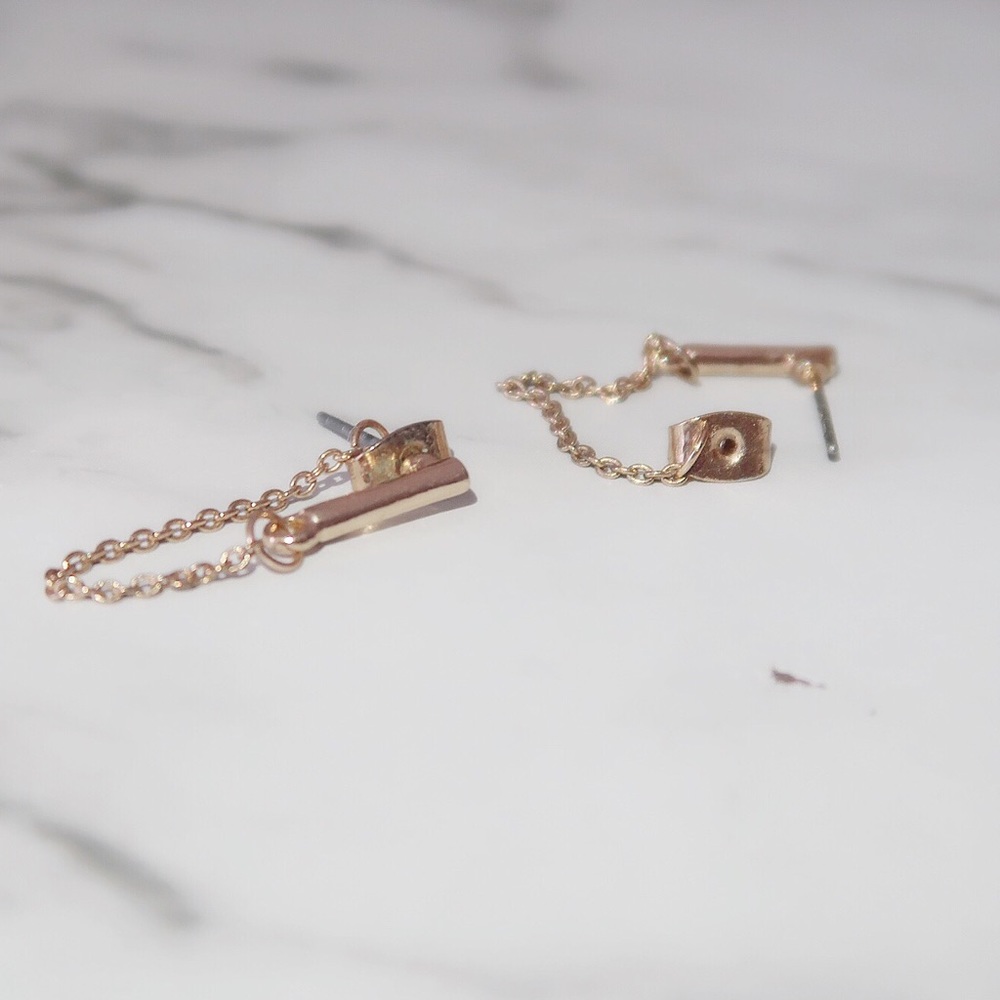 Bar chain earrings